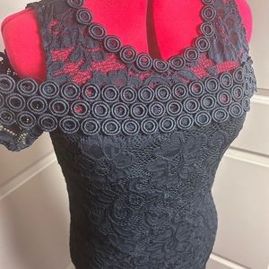 Black lace, shoulder cut out, short sleeve body con dress